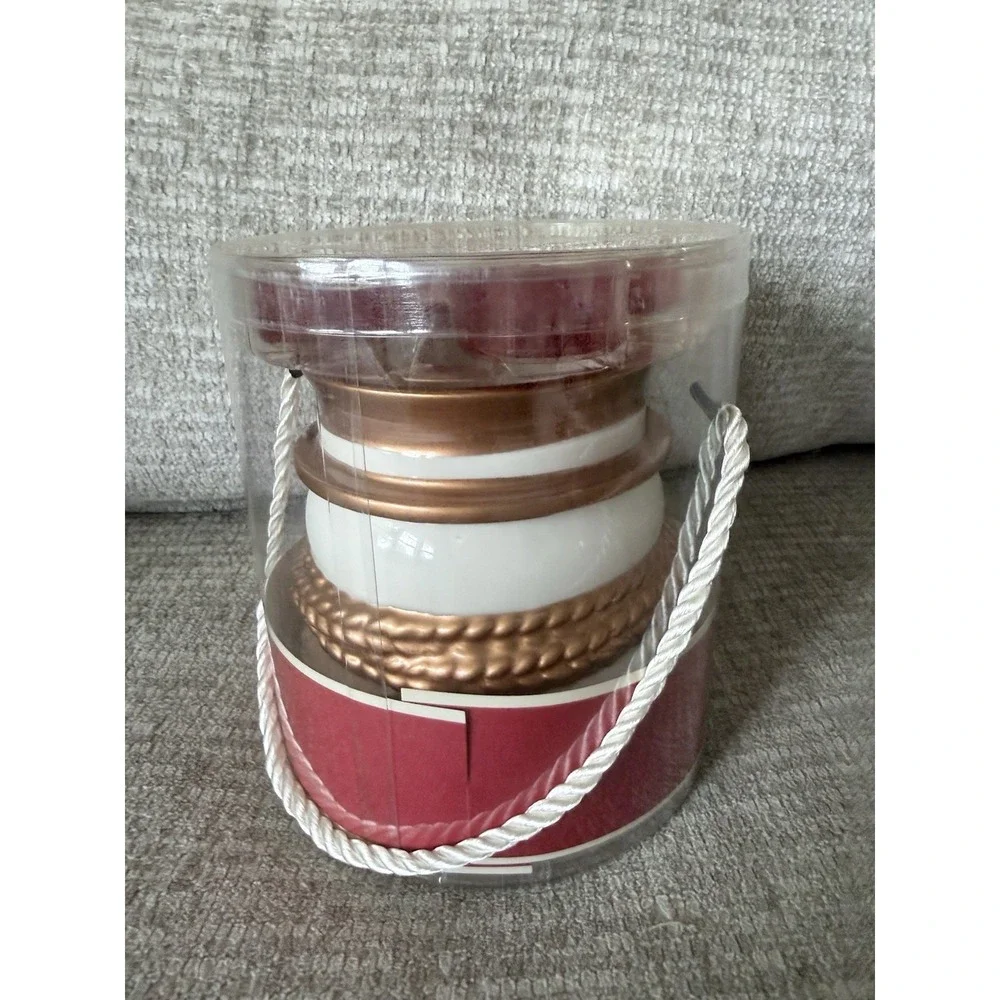 Yankee‎ Candle Ceramic Snowman Luminary Tealight Holder & Sparkling Cinnamon Set